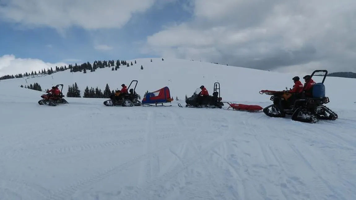 Două persoane s-au răsturnat cu un ATV în apropierea staţiunii Rânca, una fiind în stare gravă