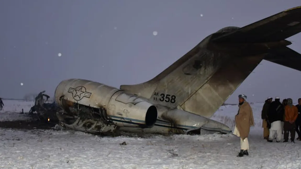 Bătălie pe epava avionului cu demnitari CIA prăbuşit în Afghanistan. Soldaţii americani au fost prinși într-o ambuscadă de talibani