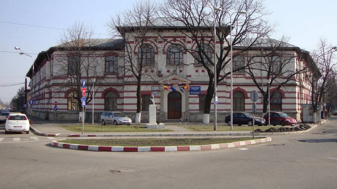 Corpul de Control trimis de urgenţă la un colegiu din România! Cum s-a ales un elev cu nota 2 la purtare