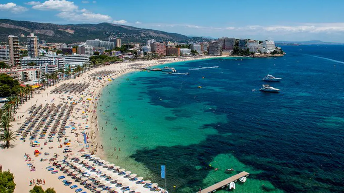 Legi anti-alcool în Mallorca şi Ibiza. Amenzile pentru cei care le încalcă ajung până la 600.000 euro