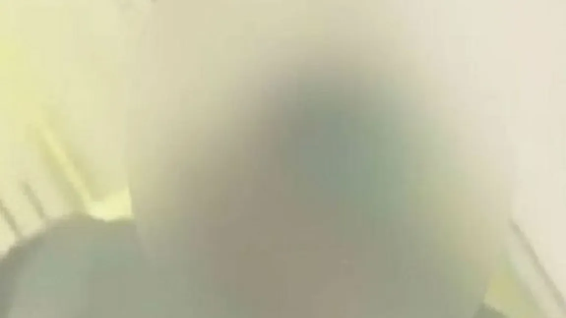 Scene şocante la o facultate prestigioasă din Anglia. Doi studenţi au fost filmaţi în timp ce făceau sex în clasă