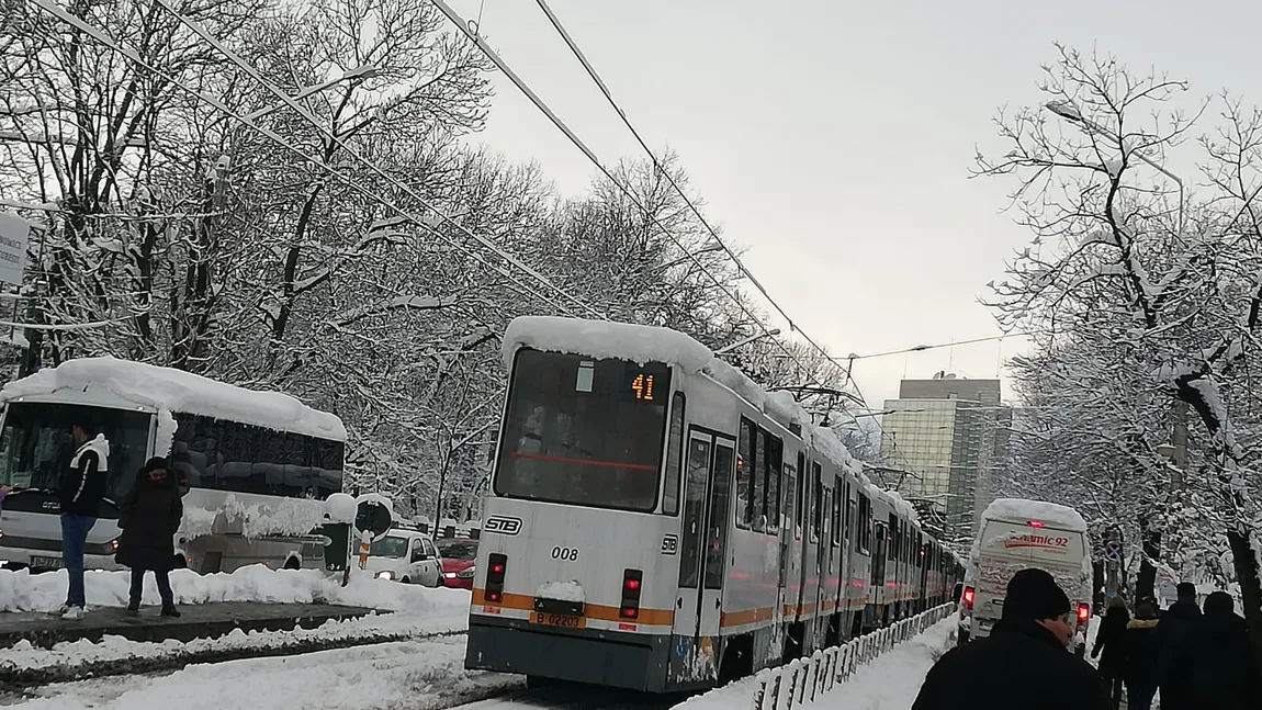 Atenţionare în Bucureşti! Circulaţie blocată în mai multe zone din Capitală