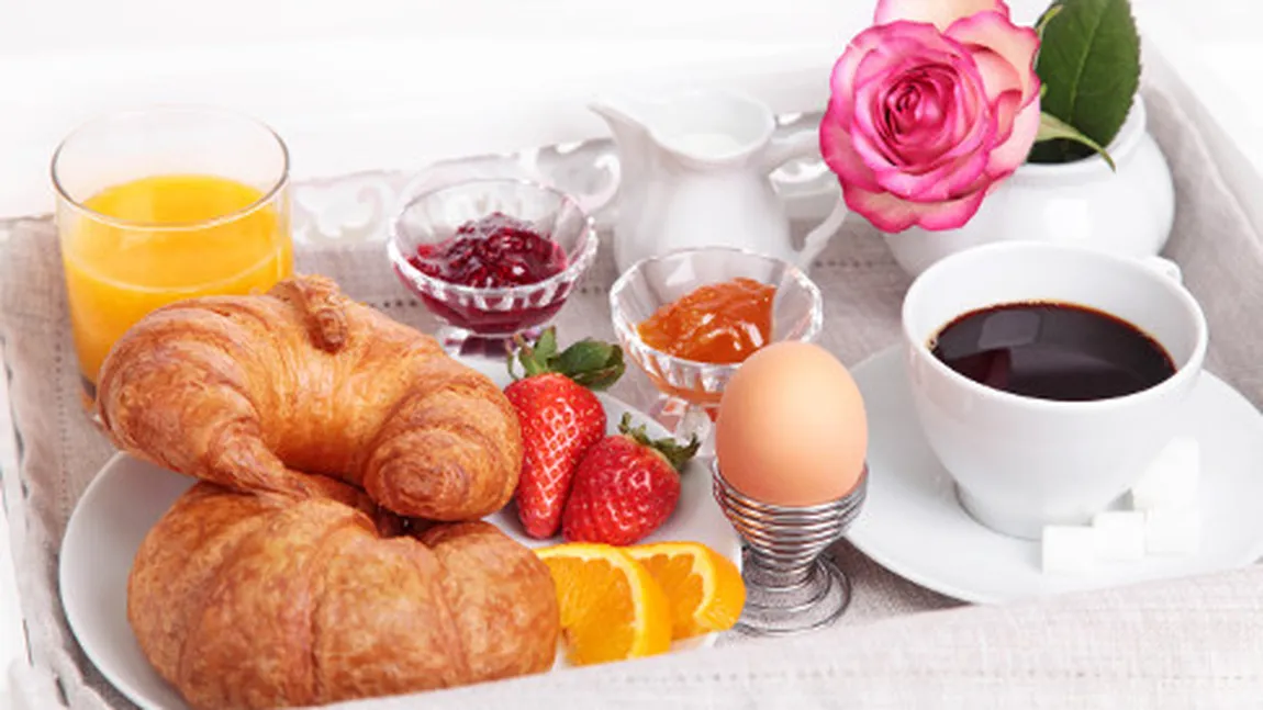 7 idei pentru mic dejun de Ziua Indrăgostiţilor