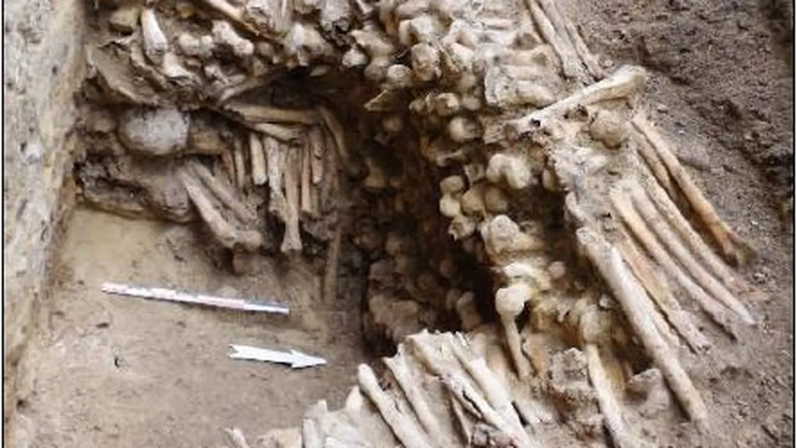 Catedrala oaselor. Descoperire macabră, o celebră biserică din Europa are pereţii făcuţi din cranii şi tibii umane