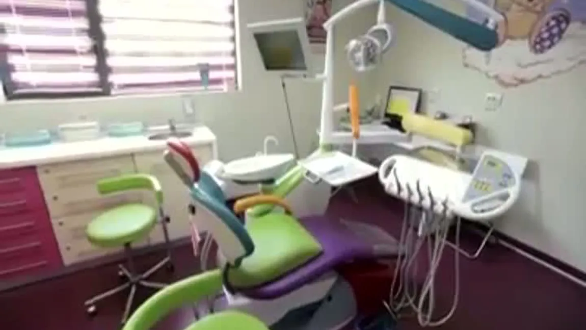 Mărturii şocante ale unei mame care şi-a dus fetiţa la clinica stomatologică din Piteşti: Am plecat cu ea legumă, avea vedenii