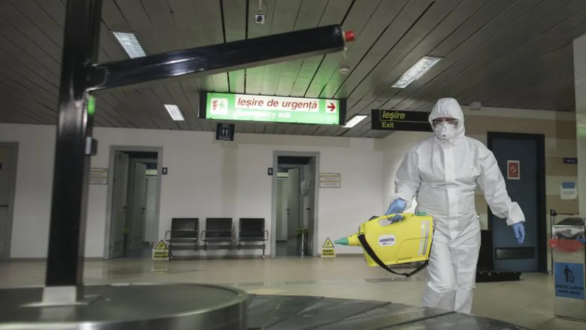 Alt grup de români repatriaţi din Italia, la Constanţa. Vor fi plasaţi în carantină la Techirghiol