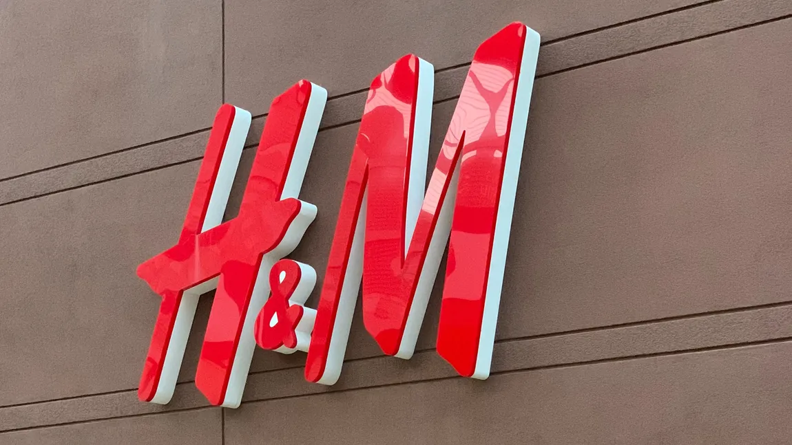 H&M a făcut anunţul. Se pregăteşte concedierea a zeci de mii de angajaţi