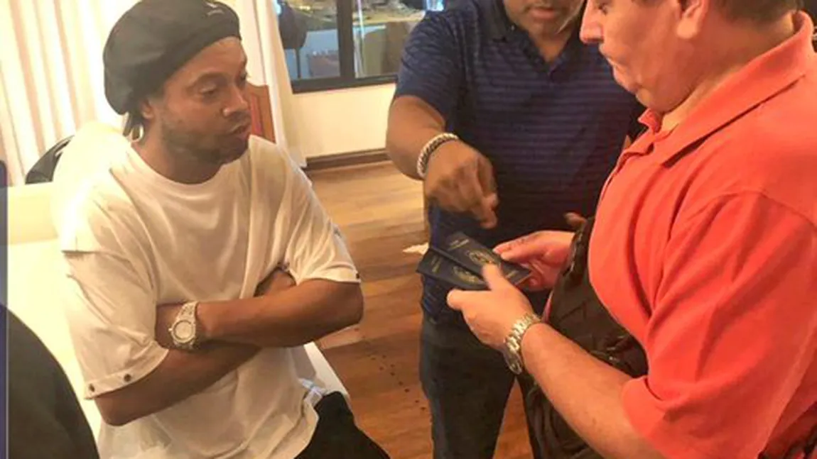 Şoc în fotbal. Ronaldinho a fost arestat în Paraguay