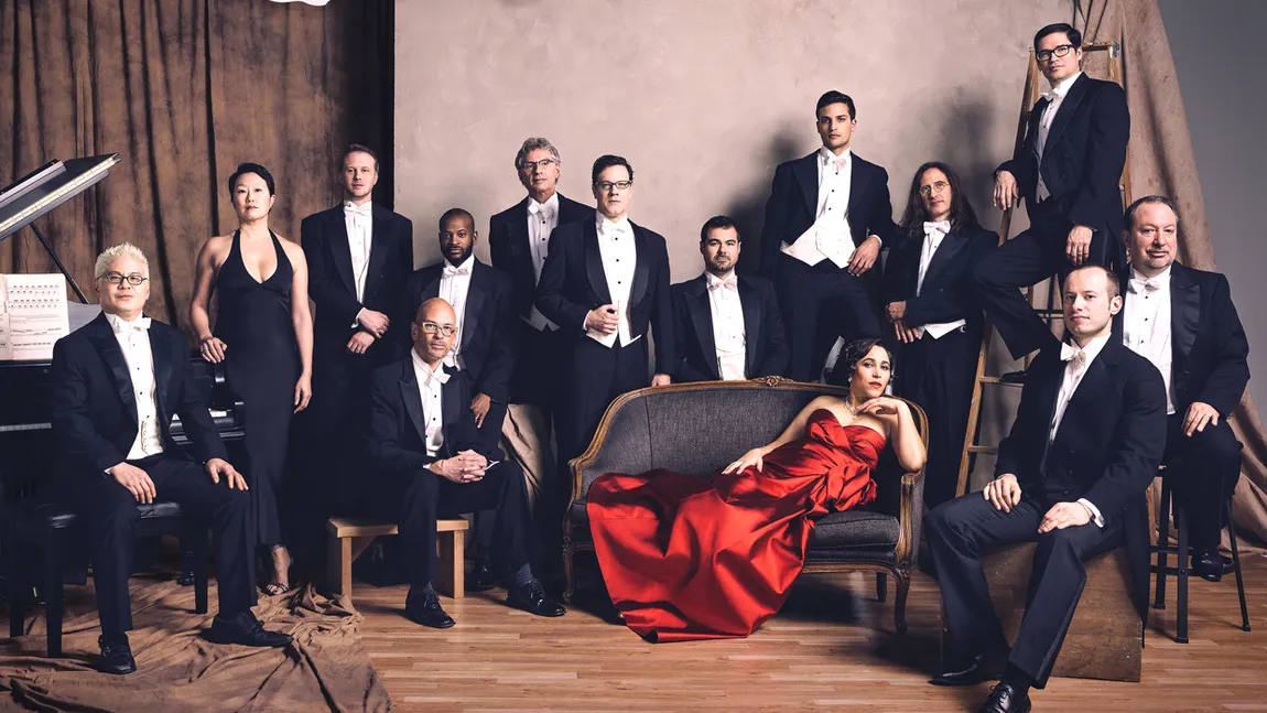 Încă o lună până la concertele Pink Martini din Bucureşti