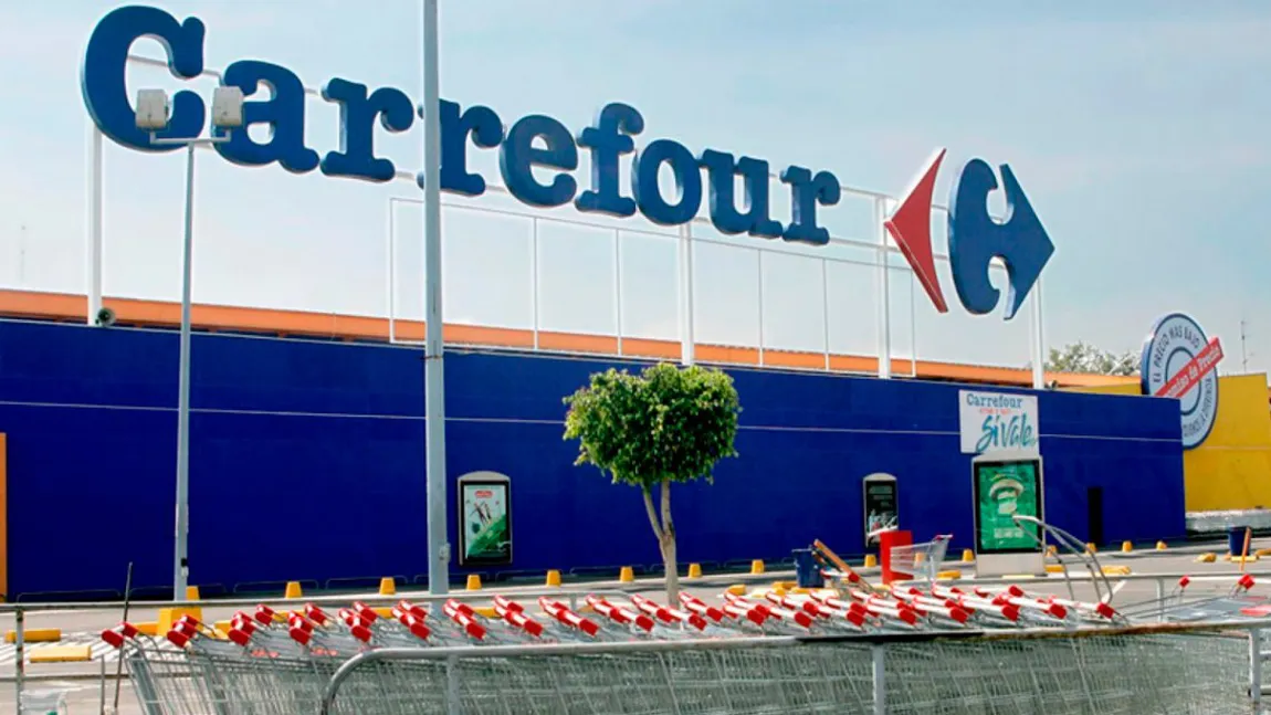 Şefii gigantului Carrefour îşi reduc salariile, pe fondul pandemiei de COVID-19