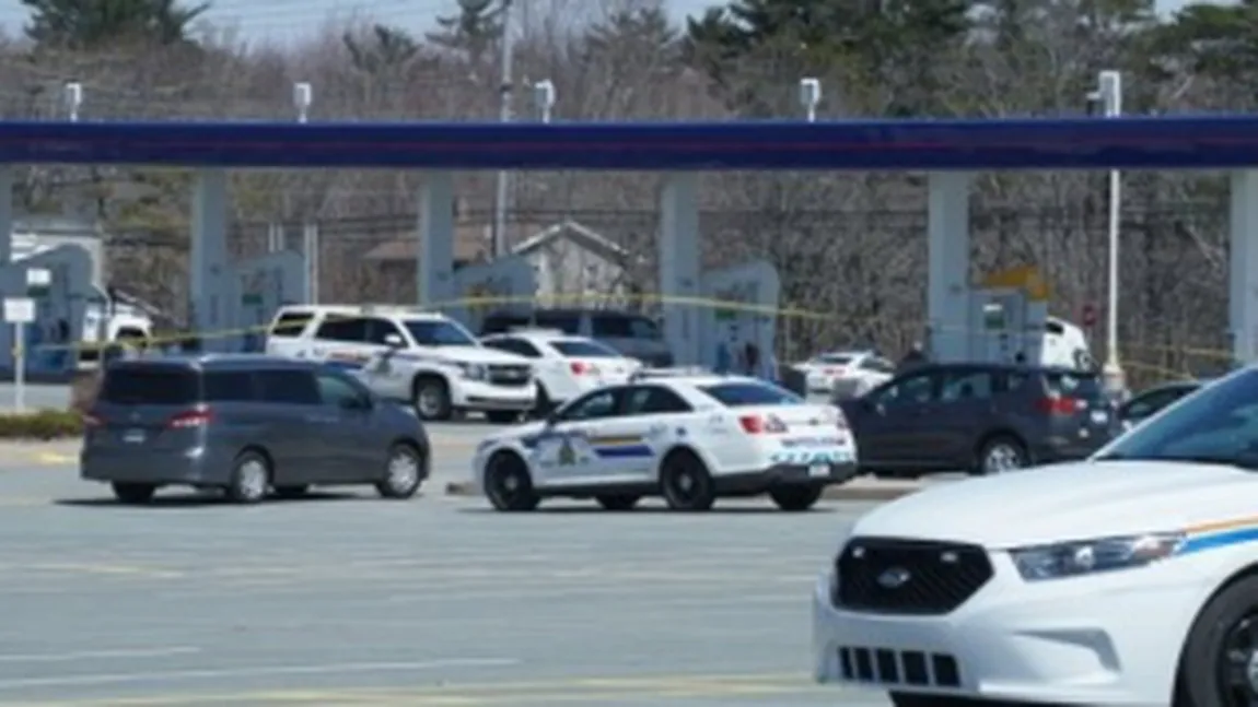 Atac armat în Canada. Cel puţin 18 oameni au fost ucişi de un bărbat îmbrăcat în uniformă de poliţist