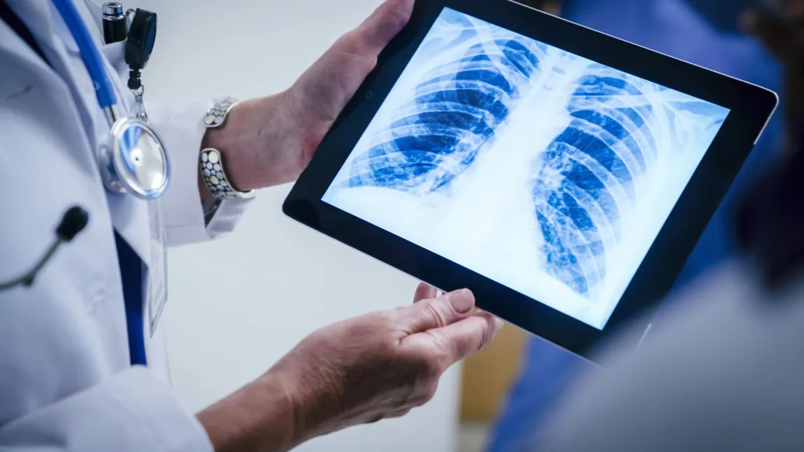 COVID-19 nu a fost creat în laborator şi nici modificat genetic. Serviciile secrete americane încearcă să ia urma virusului