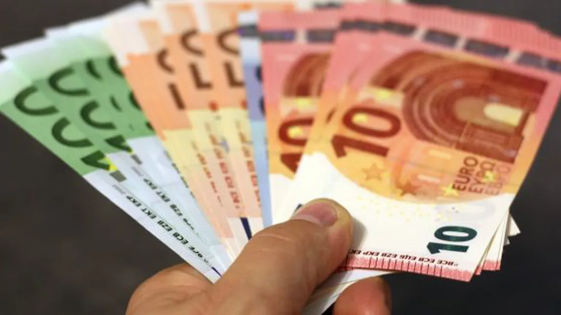 Venituri garantate de Guvern: cel puţin 462 de euro pe lună! Cine va beneficia de ajutor
