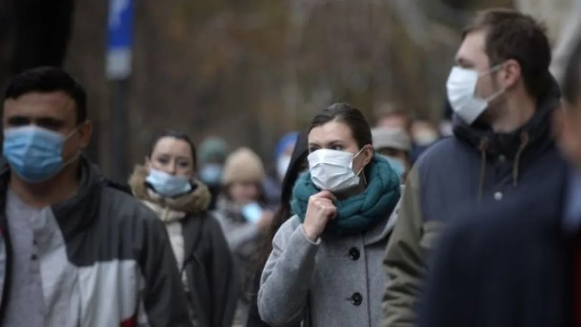 Deciziile ţărilor în legătură cu purtarea măştii de protecţie. Ce spune OMS