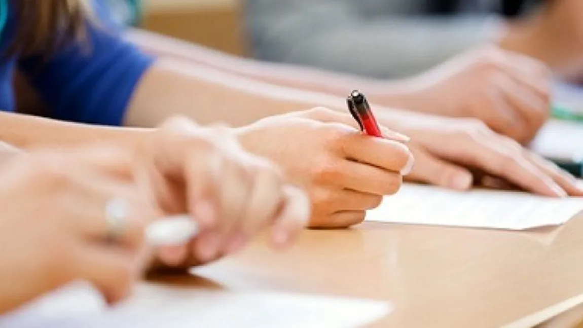Încurcătură de proporţii la un liceu din Sălaj! Elevii au primit subiecte greşite la examenul de Bacalaureat