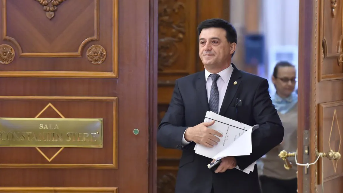 Niculae Bădălău şi Ilie Sârbu, votaţi de plenul reunit al Parlamentului în funcţiile de la Curtea de Conturi şi Autoritatea de Audit