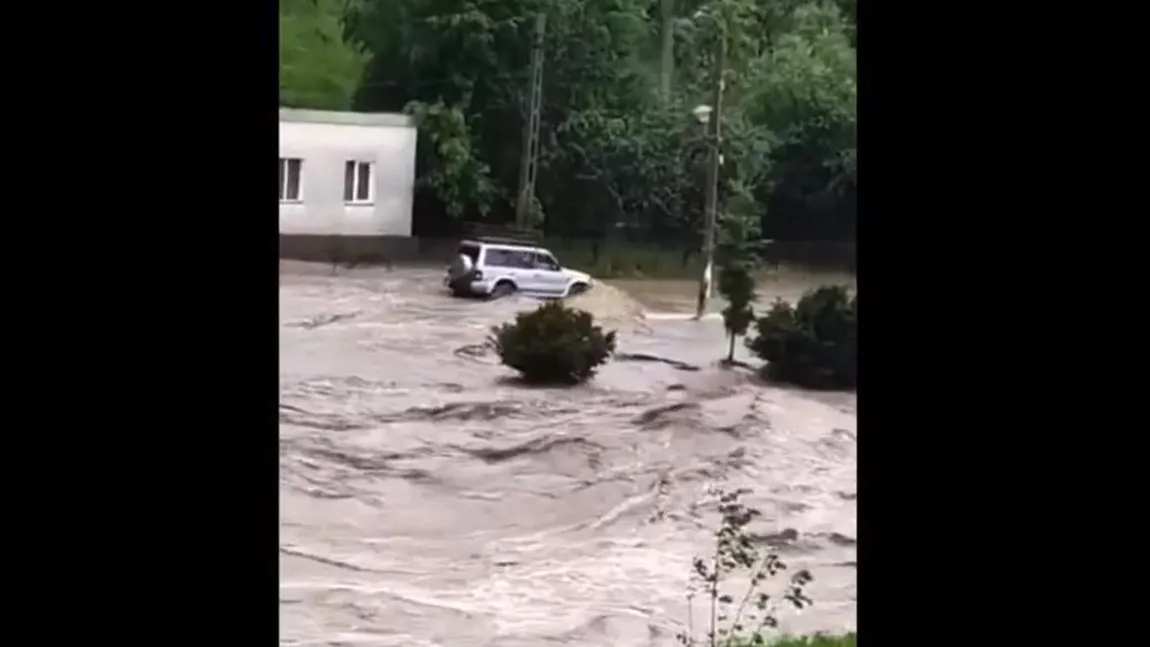 Fenomene extreme în toată lumea! Ce aduce sfârşitul lui iunie VIDEO