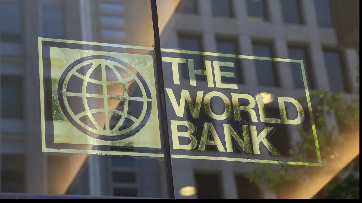 Banca Mondială: Economia României va scădea cu 5,7 procente anul acesta. Ce se va întâmpla anul viitor