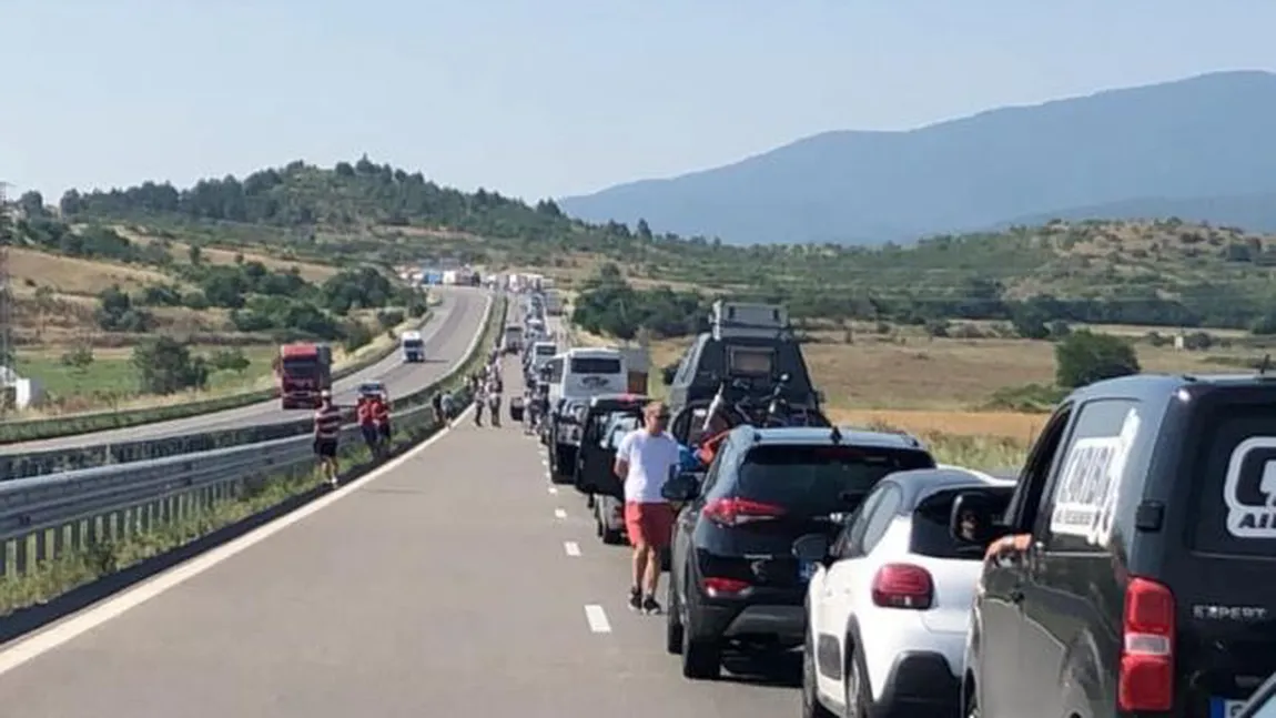 Cel puţin 29 de turişti români şi bulgari, testaţi pozitiv la COVID-19 la punctul de frontieră Kulata - Promachonas