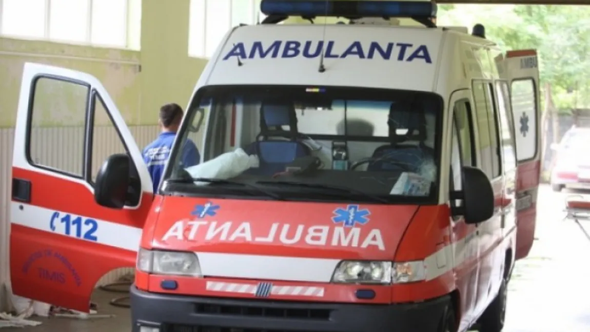 O gravidă din Arad bolnavă de COVID-19 a decedat în timpul transferului între spitale