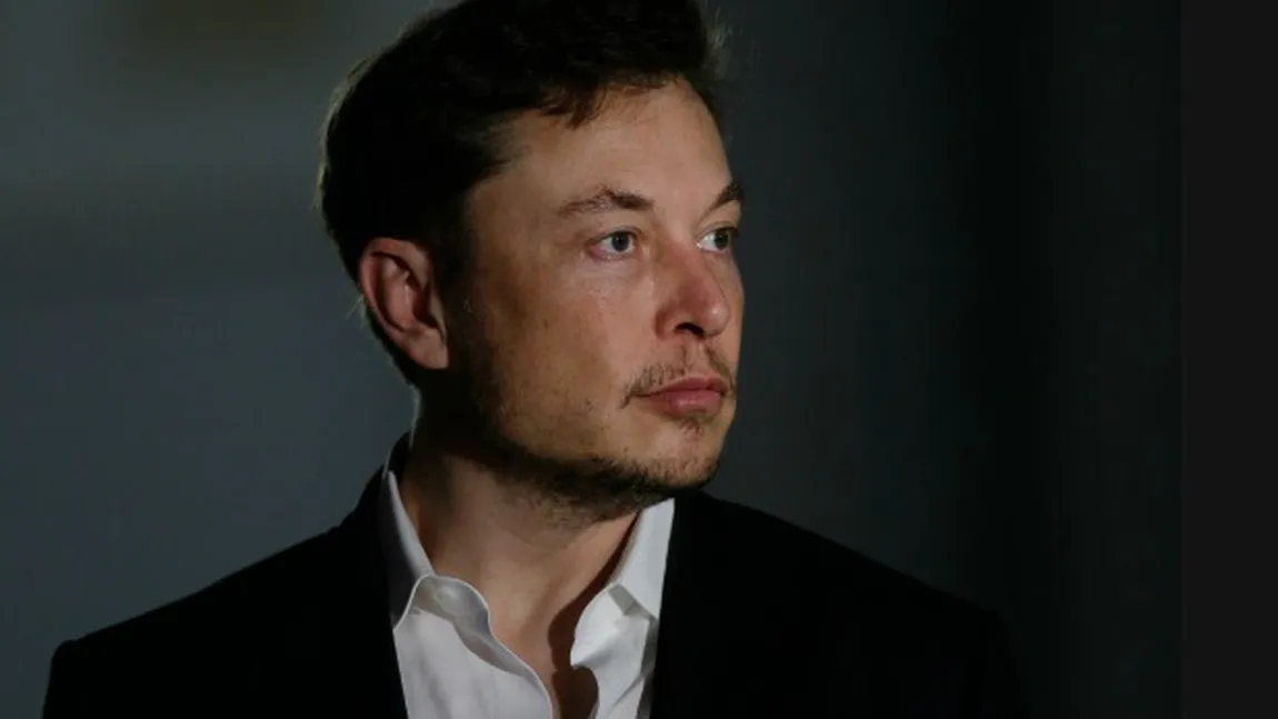 Elon Musk a anunţat noul model Tesla 100% autonomă până la sfârşitul anului