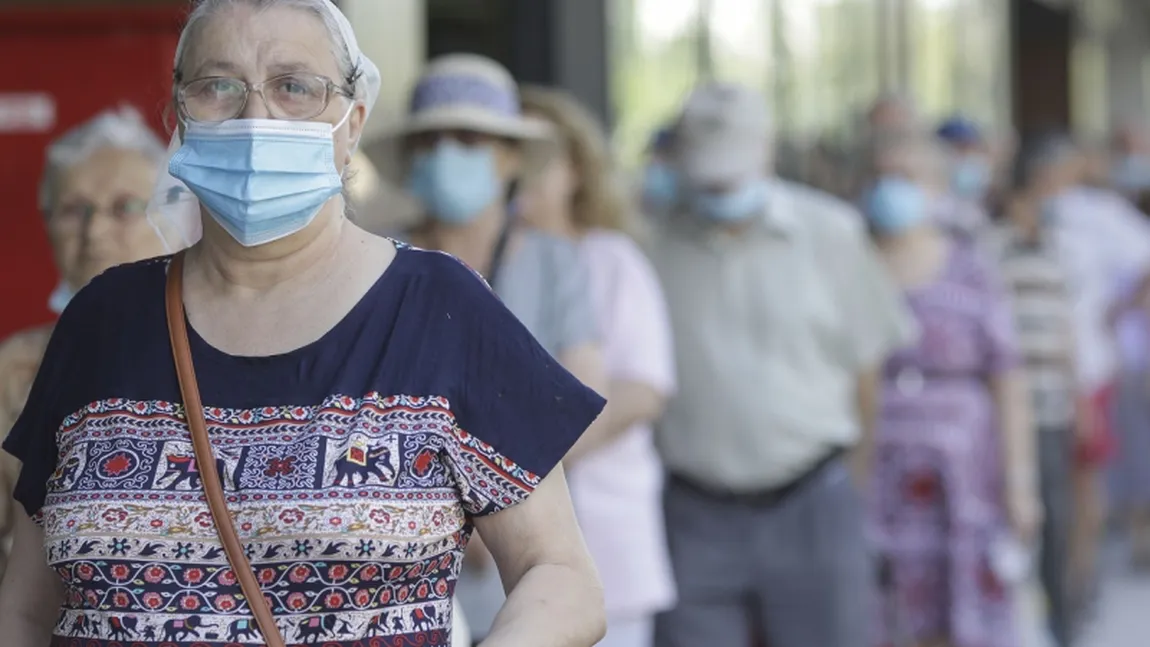 Obligaţia de a purta mască în aer liber se extinde şi în Giurgiu