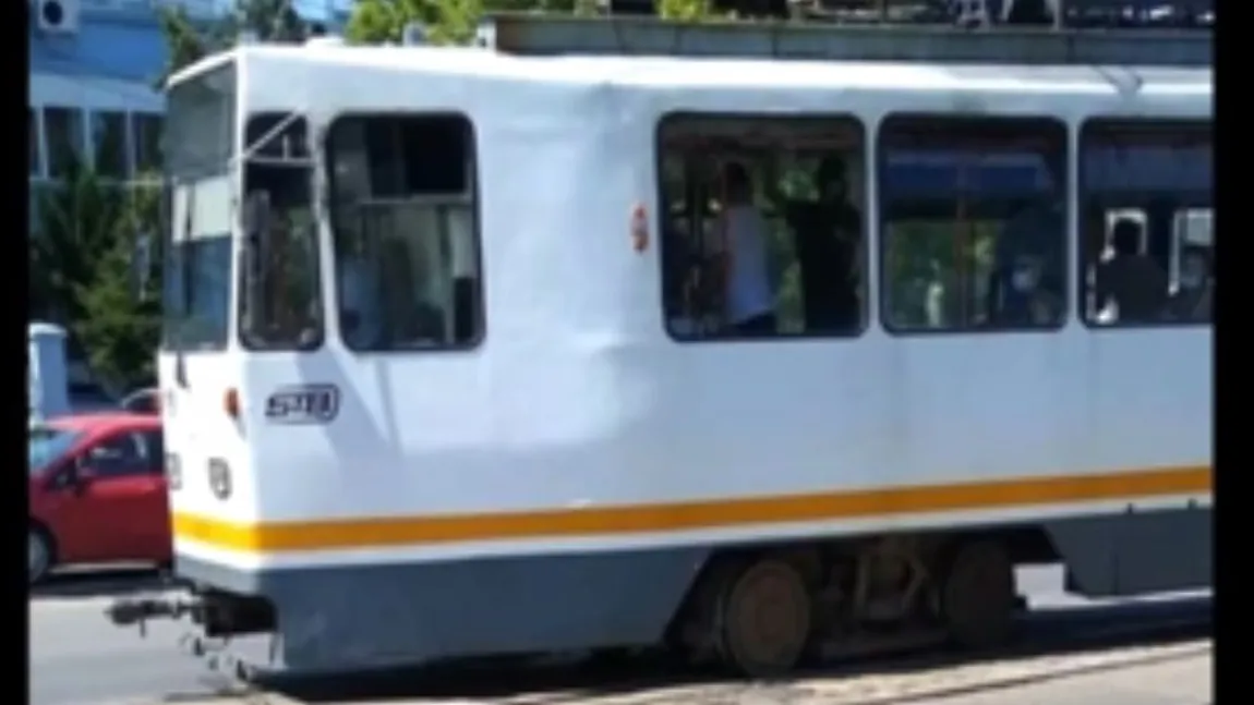Tramvai deraiat în Bucureşti, zona Obor. Două persoane au fost rănite