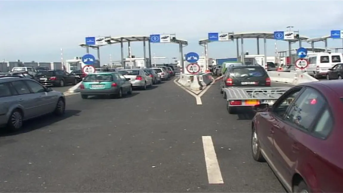 Vamile din vestul ţării, luate cu asalt. Aproape 100.000 de oameni le-au tranzitat în 24 de ore
