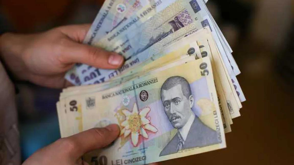 Salariul minim, eliminat. Milioane de români vor fi afectaţi
