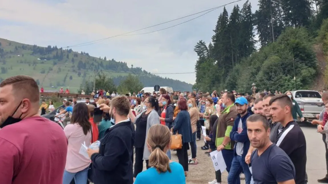 Conflict etnic într-o comună din Neamţ. Localnicii acuză membrii comunităţii rome că le-au făcut viaţa un calvar