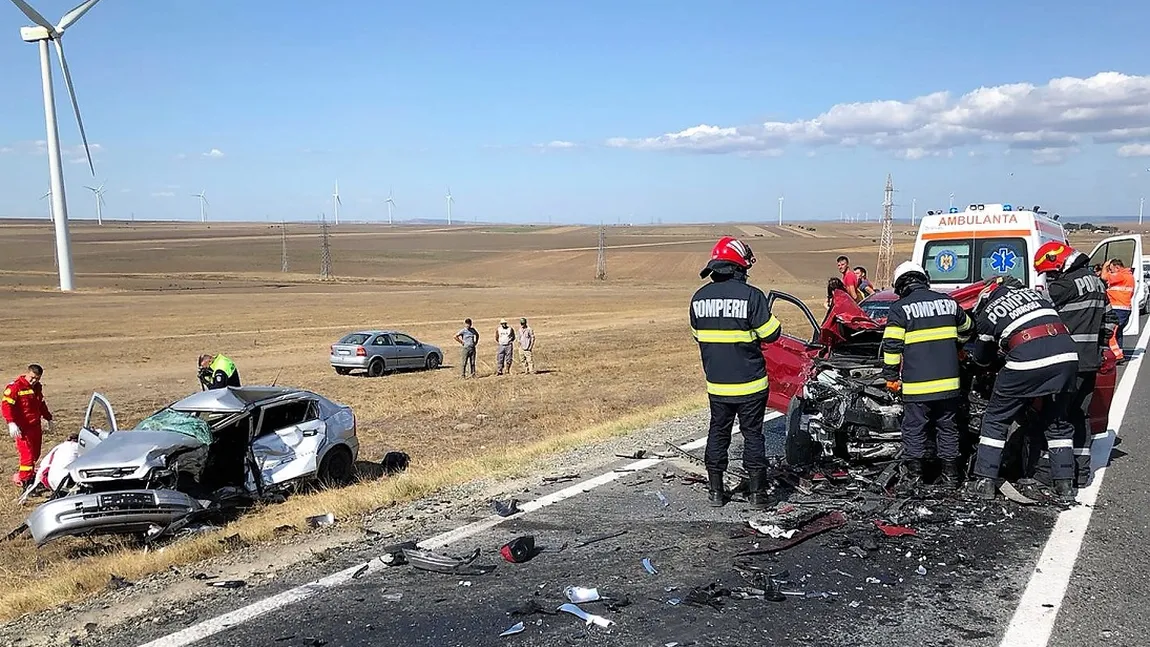 Tragedie în judeţul Constanţa. Două persoane au murit pe loc în urma unui accident