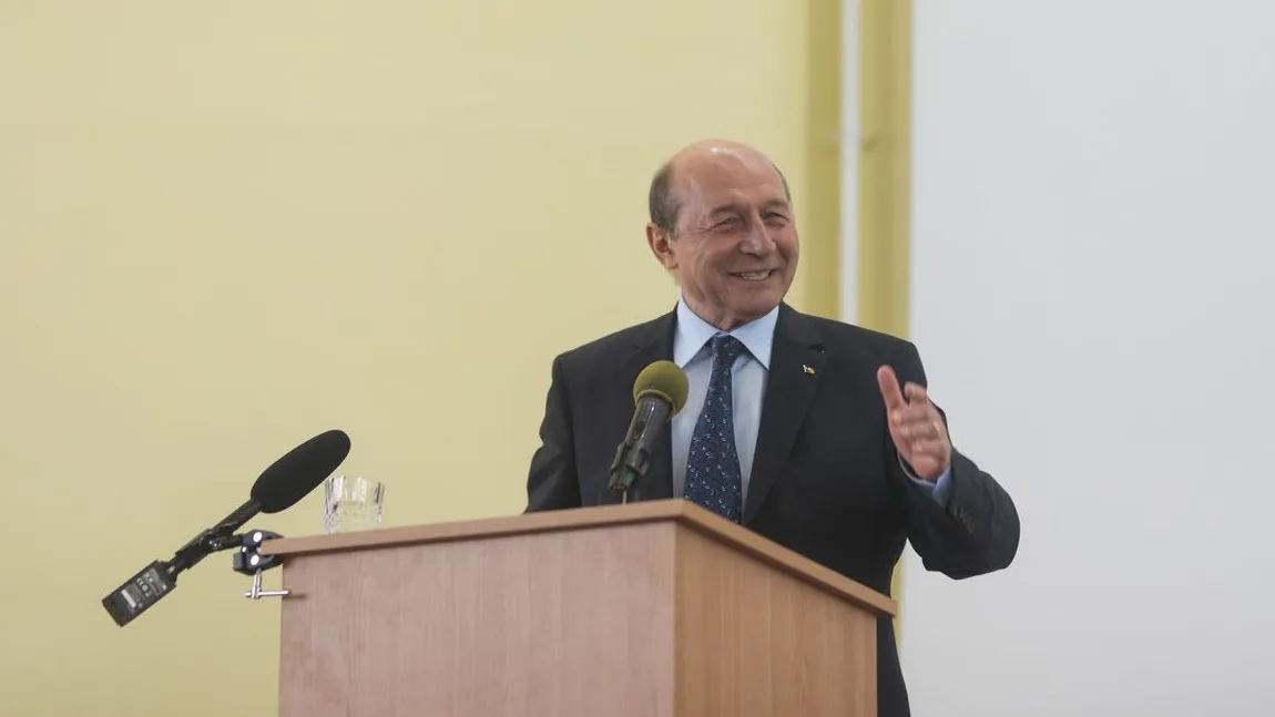 Băsescu: 