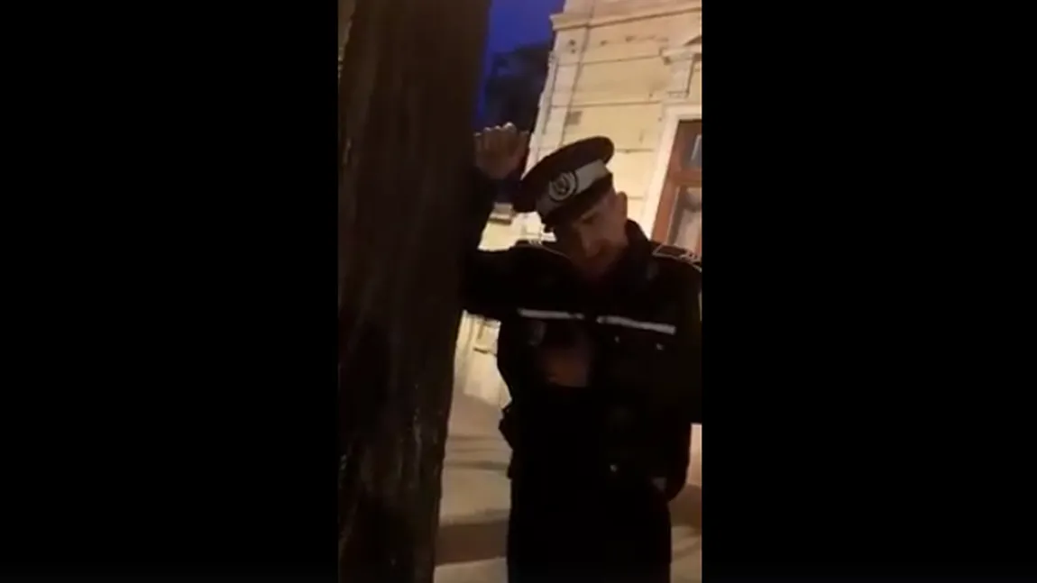 Pedeapsă ridicolă pentru un poliţist care s-a urcat la volan băut şi a mers cu maşina pe contrasens VIDEO