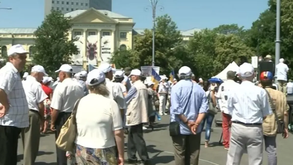 Pensionarii protestează de ziua lor. Lider sindical: 