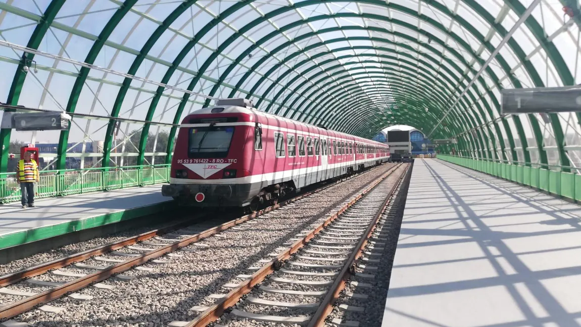 Primul tren de test a ajuns la Aeroportul Otopeni VIDEO