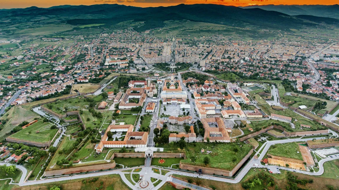 SCENARIU ROŞU în Alba Iulia din această seară. Restricţiile pentru următoarele 14 zile
