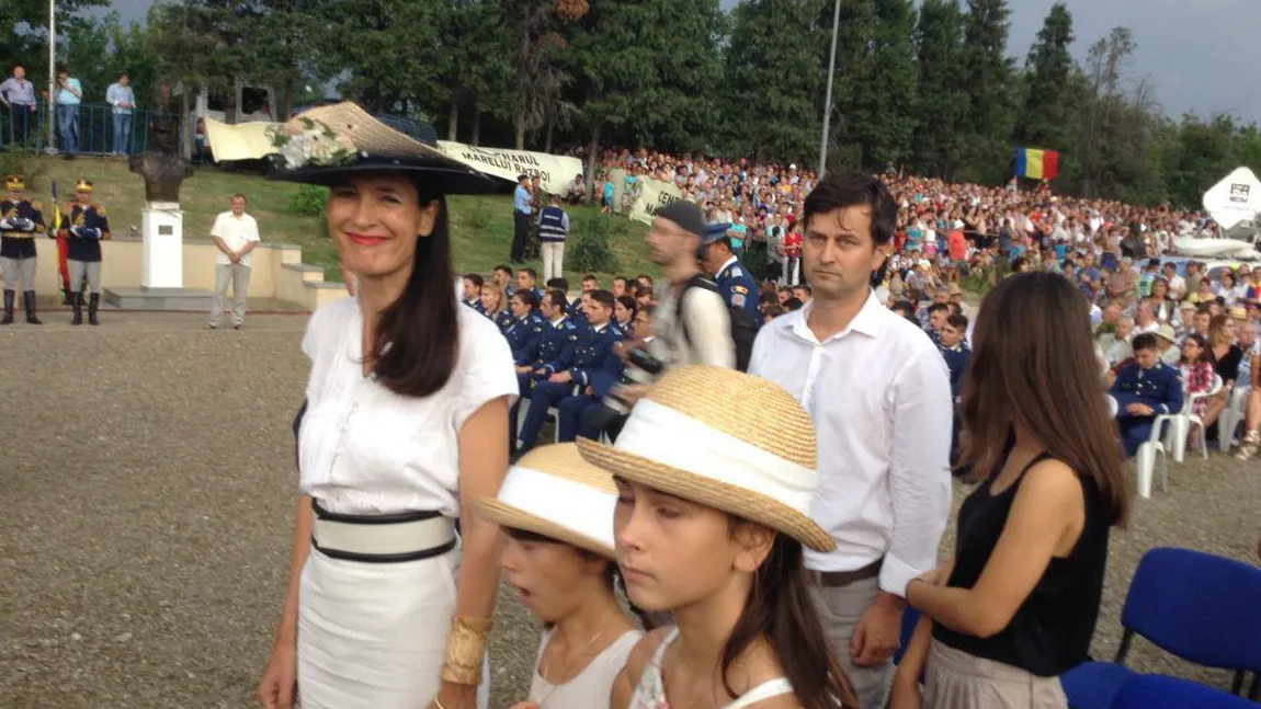 Clotilde Armand a trăit o dramă inimaginabilă! Aceasta a pierdut doi copii: 