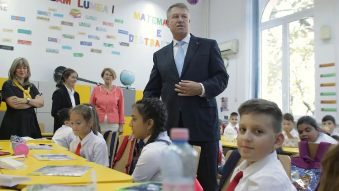 Klaus Iohannis, întrebat cine răspunde de elevii care nu pot învăţa online: Nu este cazul să căutăm vinovaţi