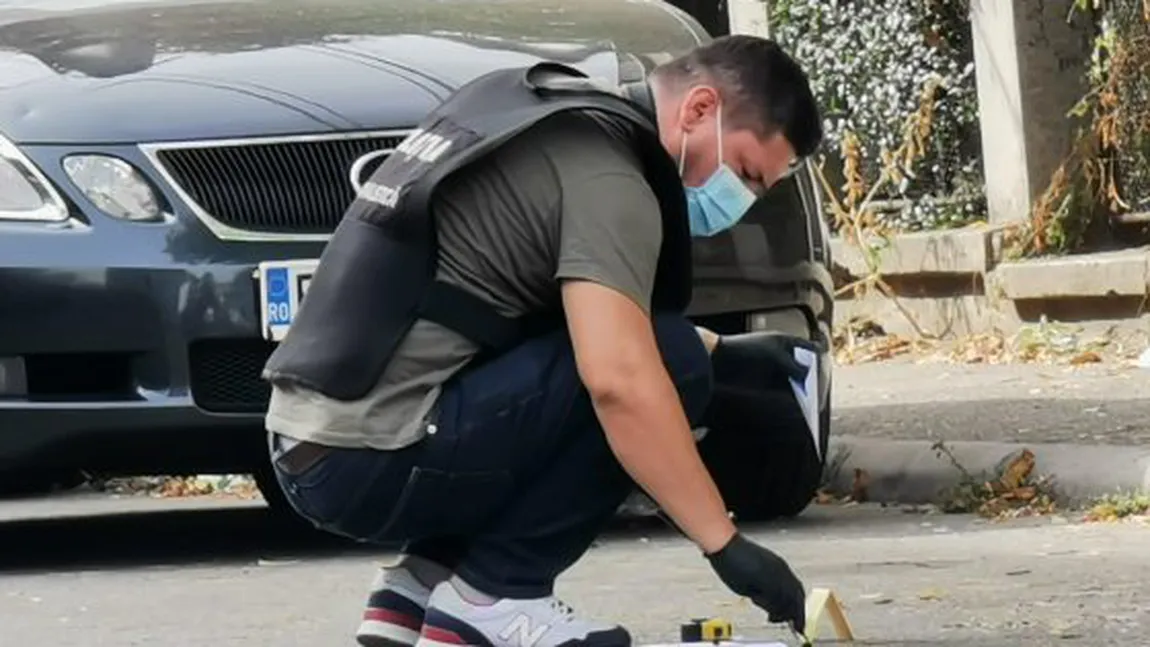 Elevi împuşcaţi în cap în faţa unui liceu din Ploieşti. Trei suspecţi au ajuns în custodia Poliţiei