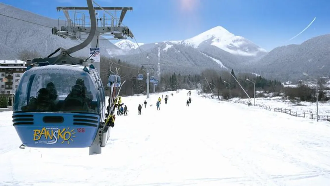 Adio vacanţe la ski în Bulgaria! Ţara a înregistrat un nou record de cazuri COVID şi a fost introdusă în zona galbenă