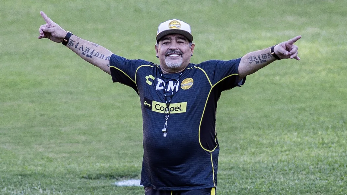 Diego Maradona a murit după un atac de cord! Avea 60 de ani