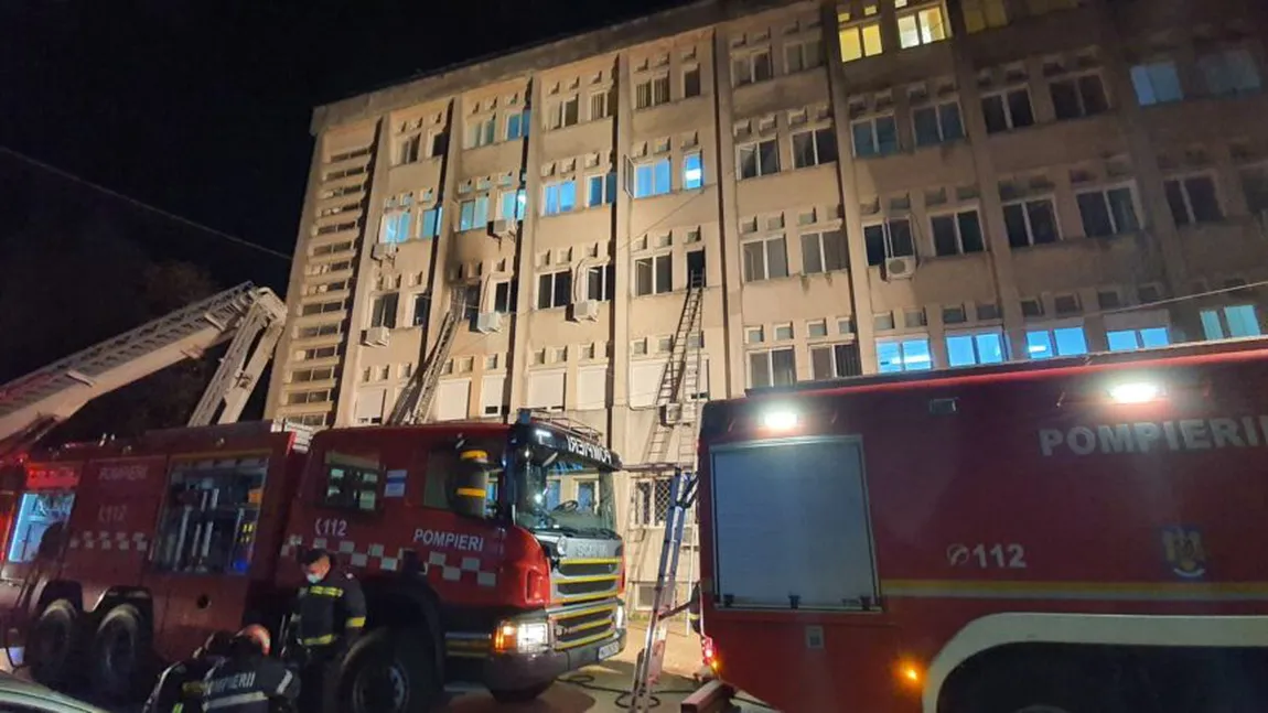 Incendiu la ATI Piatra Neamţ. 10 persoane au murit, iar medicul de gardă are arsuri pe 80% din corp VIDEO