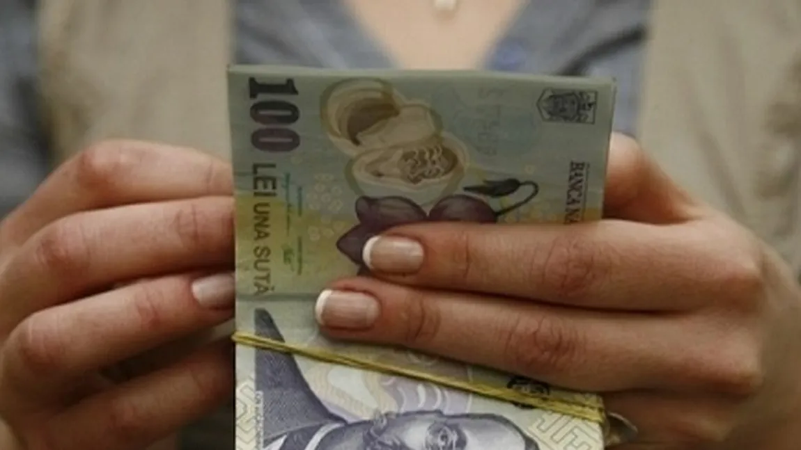 Noutăţile fiscale 2021. TVA redus şi la locuinţe de peste 100.000 de euro, fără impozit pe telemuncă şi testarea COVID