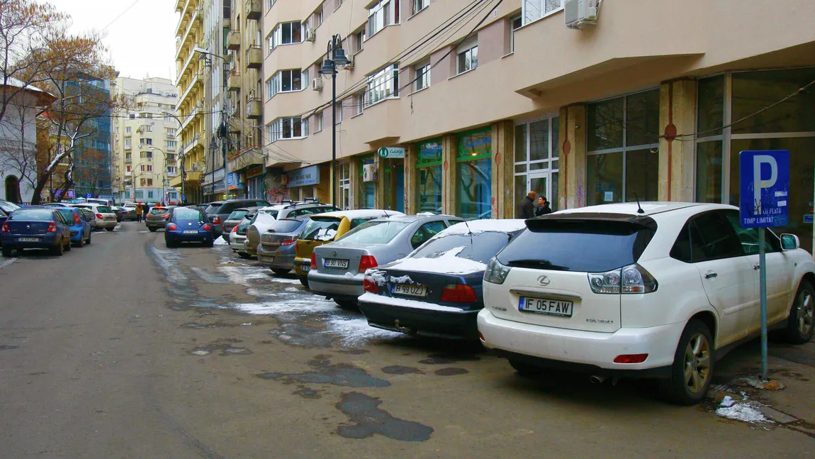 Alertă maximă printre românii care își parchează mașina în fața blocului