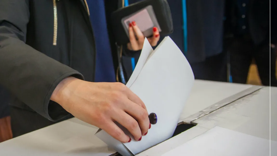 Alegerile pentru funcţia de primar în Moldova Nouă se reiau. BEC a anunţat data scrutinului - DOCUMENT