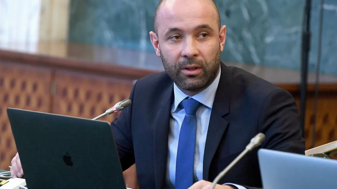 Ioan-Sabin Sărmaș a fost eliberat, la cerere, din funcţia de preşedinte al Autorităţii pentru Digitalizarea României