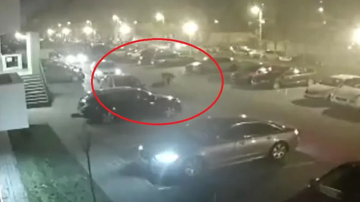 Imagini şocante cu atacul sângeros al poliţistului care şi-a înjunghiat soţia în stradă. Totul a durat mai puţin de trei minute