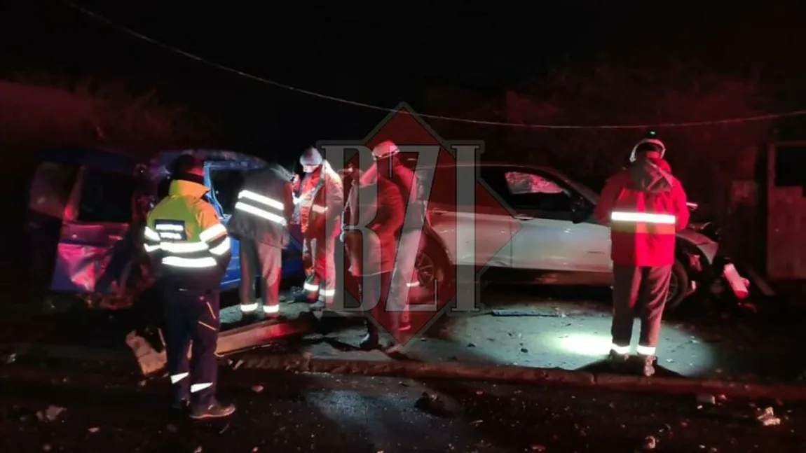 Accident în Iaşi. O cântăreaţă a fost la un pas să îşi piardă viaţa, după ce şi-a făcut BMW-ul praf