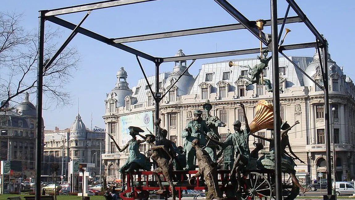 Sculpturile din centrul Capitalei, din faţa Teatrului Naţional, sunt din metal ordinar, în loc de bronz. Sculptorul Ioan Bolborea, cercetat pentru că a înşelat autorităţile cu 18 milioane lei