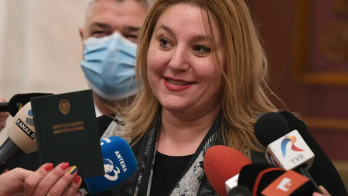 Preşedintele partidului Dianei Şoşoacă, Ninel Peia: 